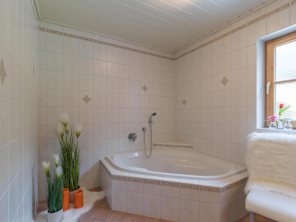 Ferienwohnung "Zum See" Maurach (Achensee) Exteriör bild